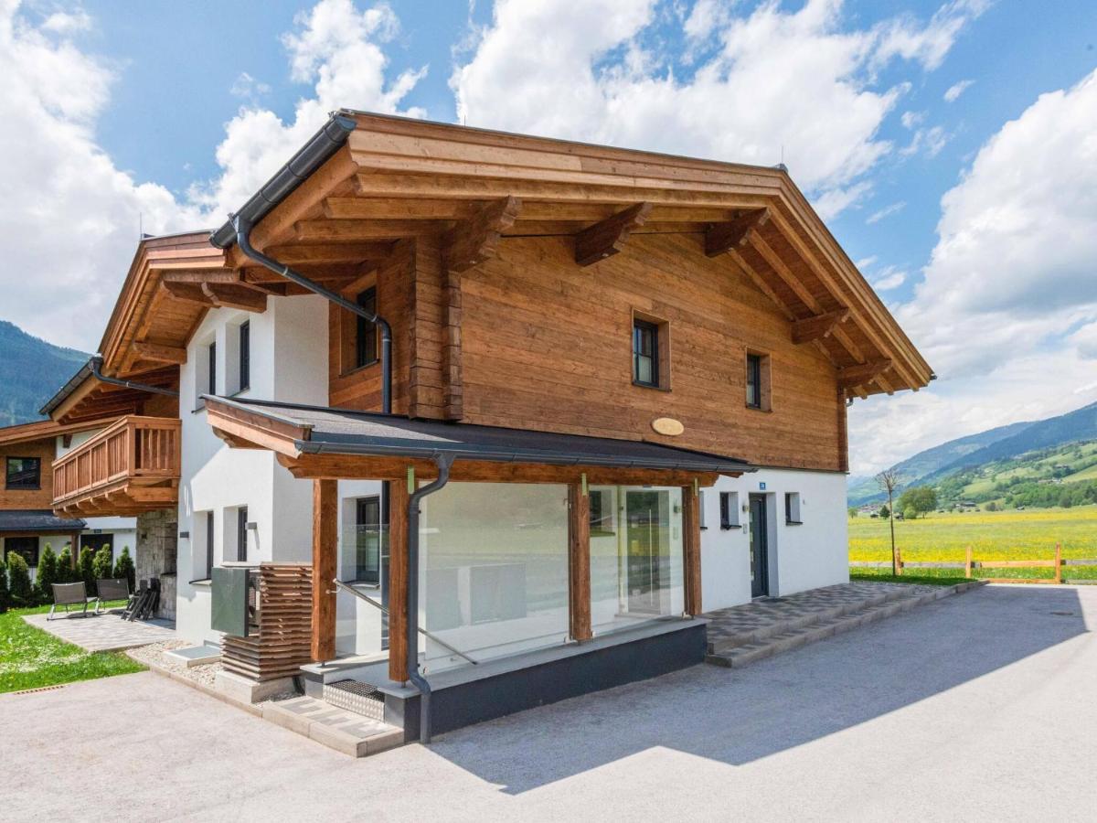 Fantastic Chalet With Sauna ニーダーンジル エクステリア 写真